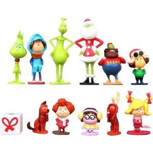 Miser 12 Piece Playset Featuring Cindy Lou Who, Max and Other Whoville Figures
